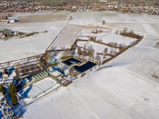 Medienmitteilung Nachkredit Sanierung Eisbahn Hirzenfeld